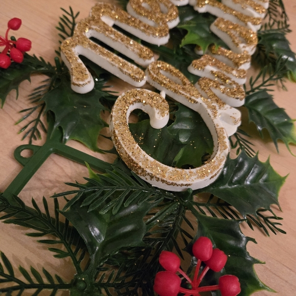 Vintage 1960s plastic glitter Merry Christmas decoration - Picture 3 of 7